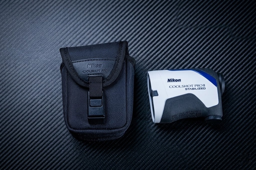 Nikon Coolshot Pro II rangefinder with carrying case
