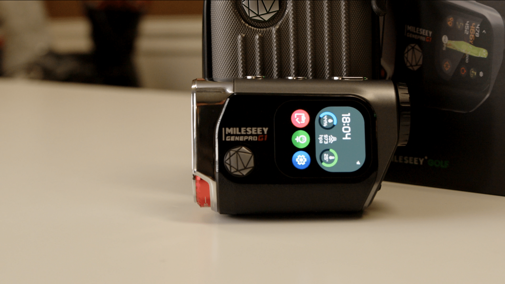 MILESEEY GenePro G1 golf rangefinder with color display