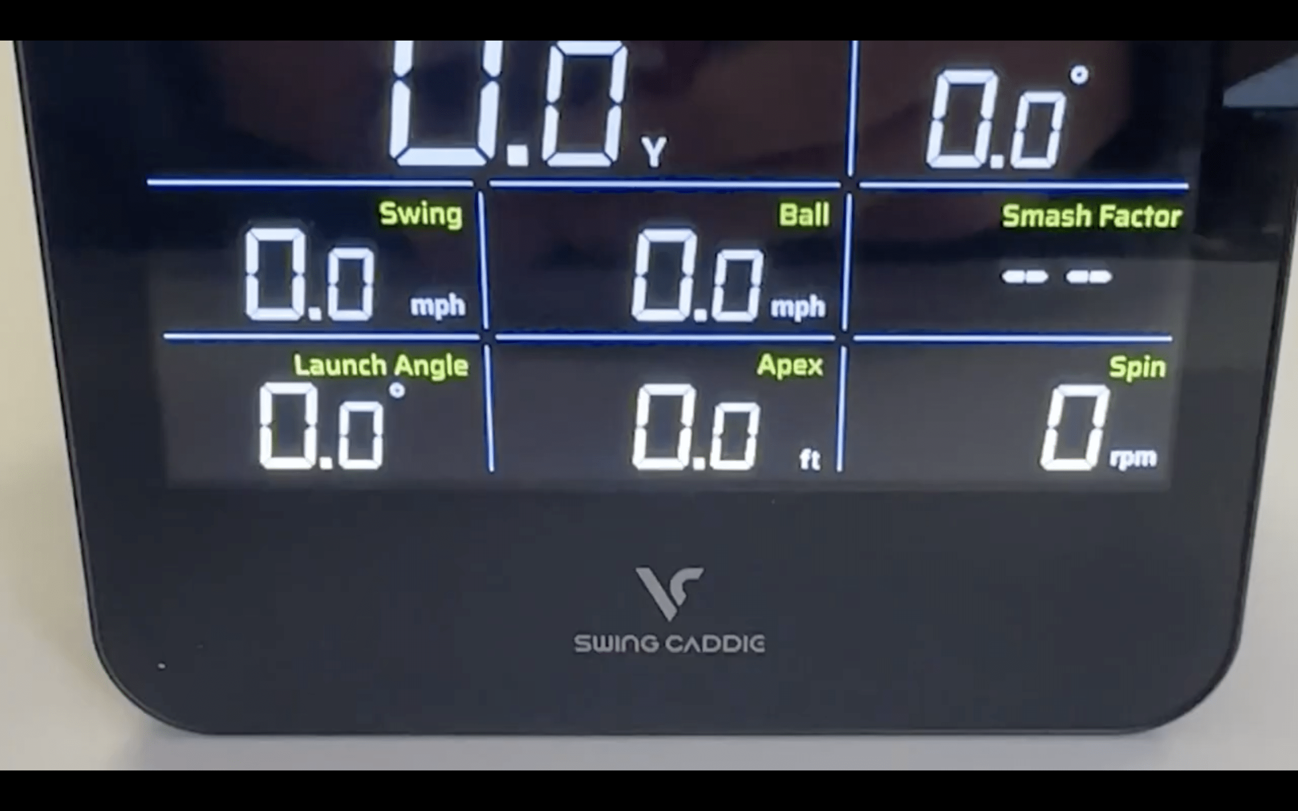 Swing Caddie golf launch monitor display screen